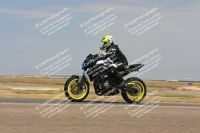 media/Sep-10-2023-Pacific Track Time (Sun) [[44210541ad]]/Group C/1240pm (Wheelie Bump)/